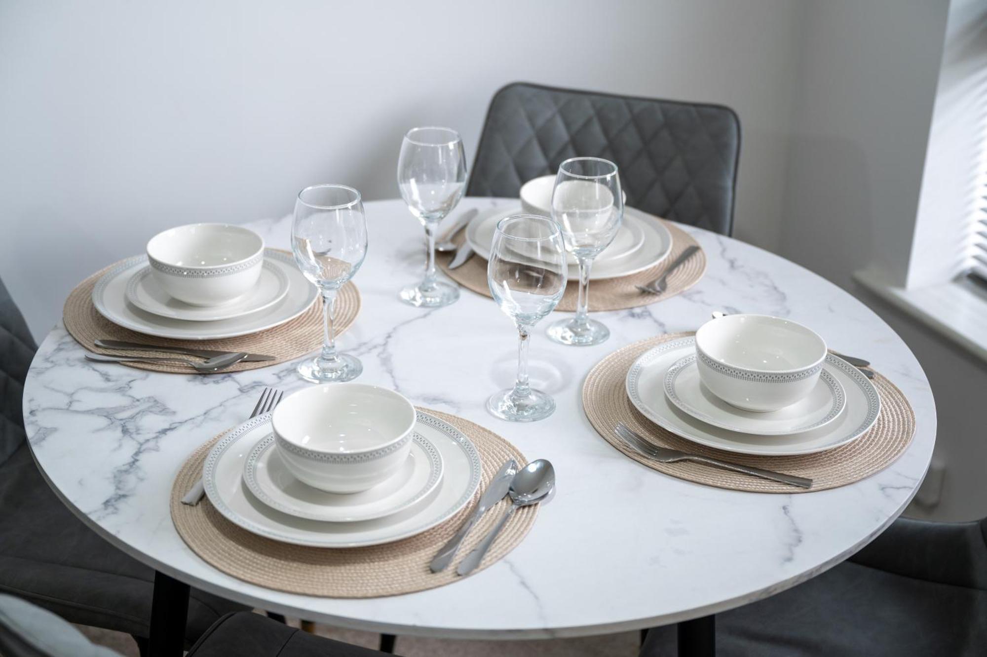 Free Parking At Comfy Manchester Home, 6Mins To Manchester City Center Casa de férias Manchester