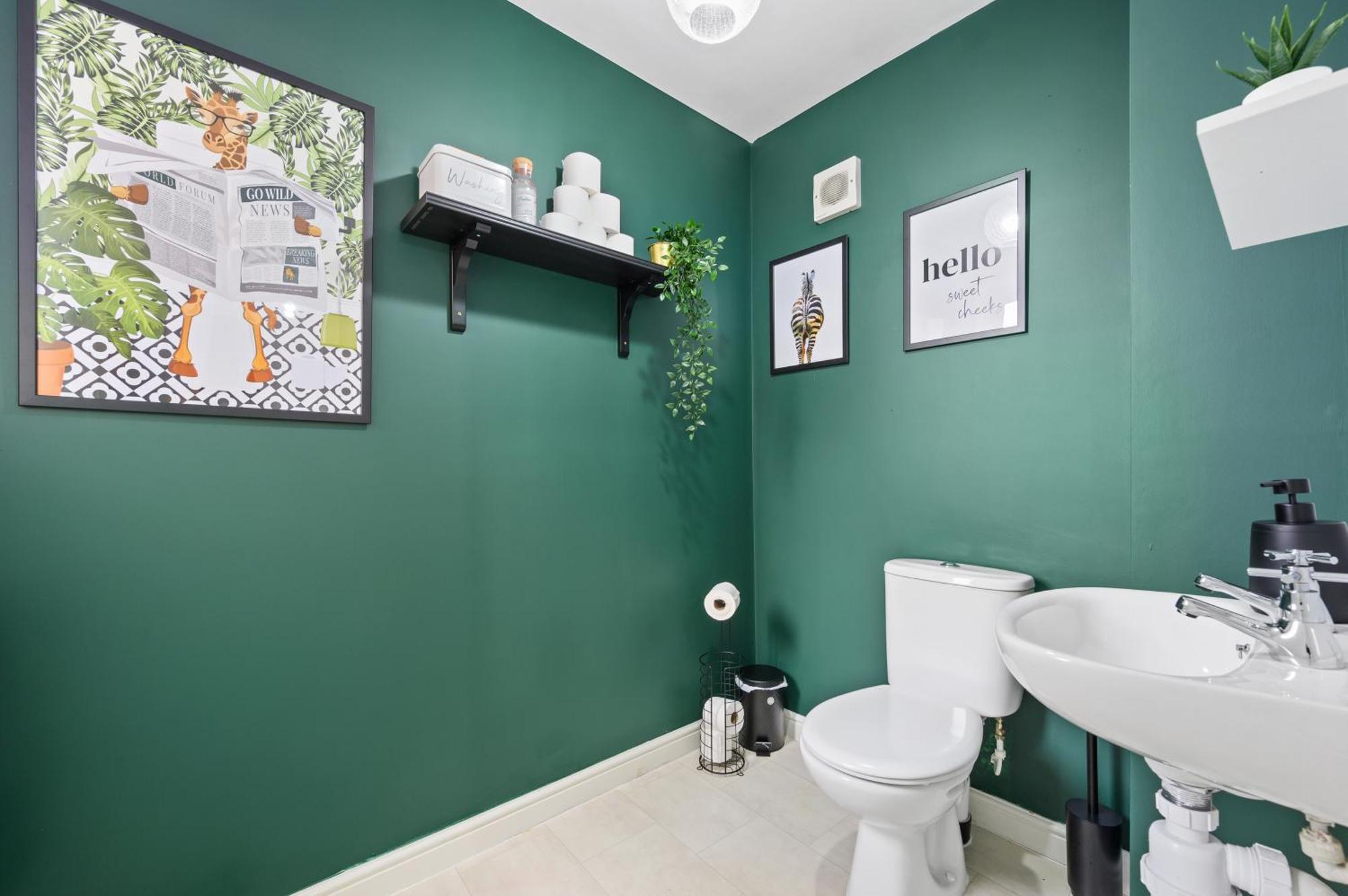 Free Parking At Comfy Manchester Home, 6Mins To Manchester City Center Casa de férias