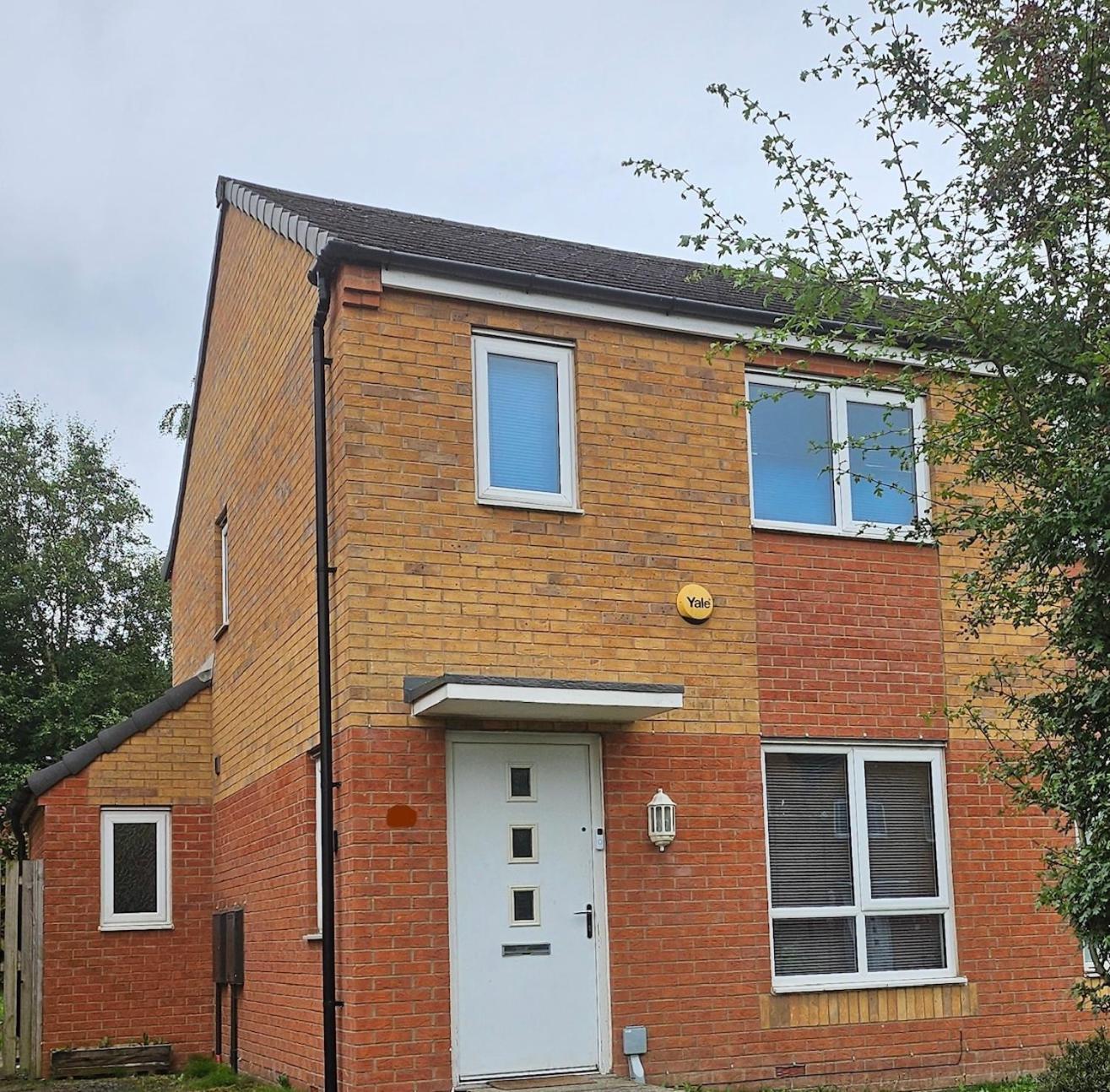 Free Parking At Comfy Manchester Home, 6Mins To Manchester City Center Casa de férias *